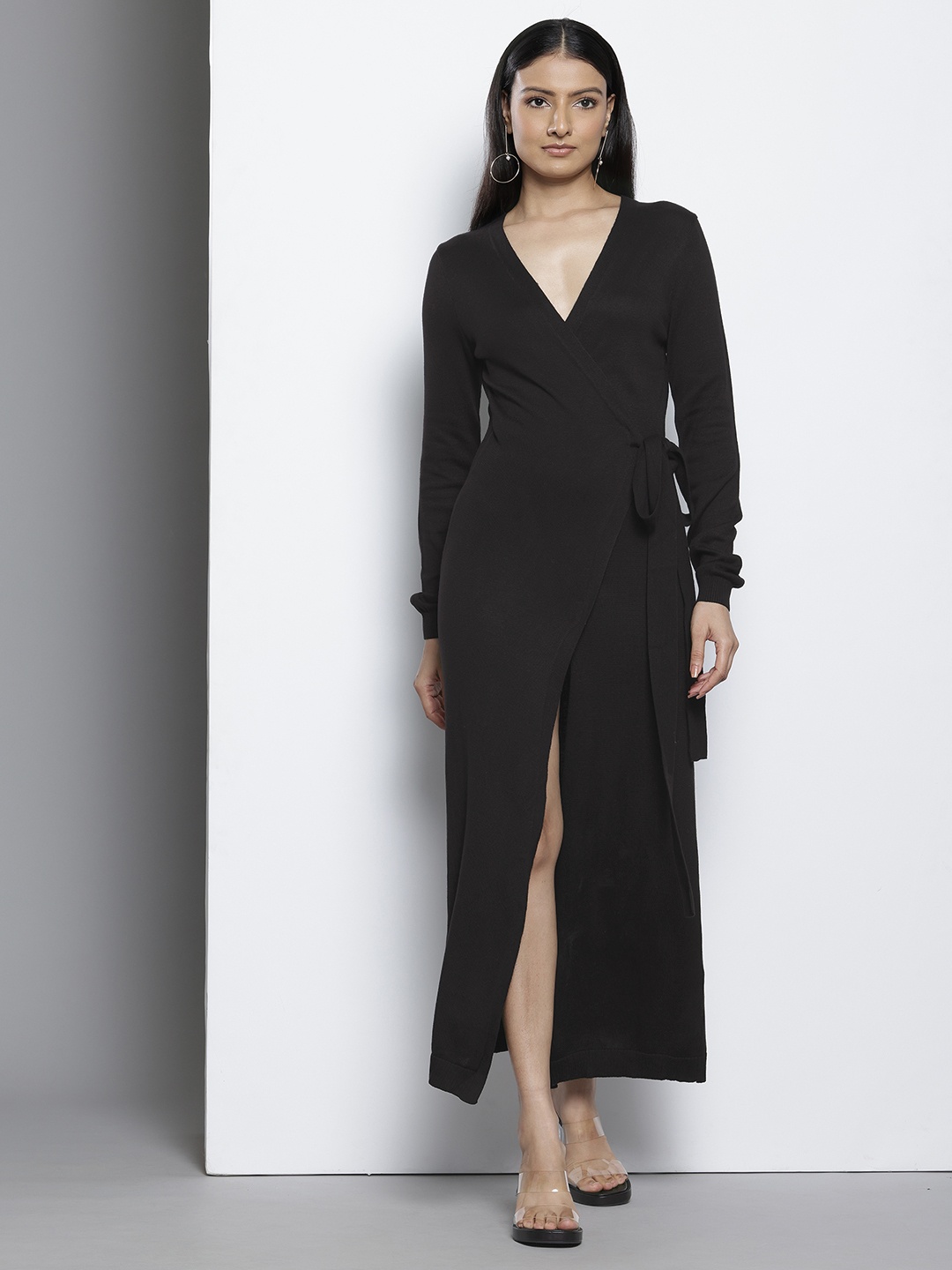 

NA-KD V-Neck Wrap Style Dress, Black