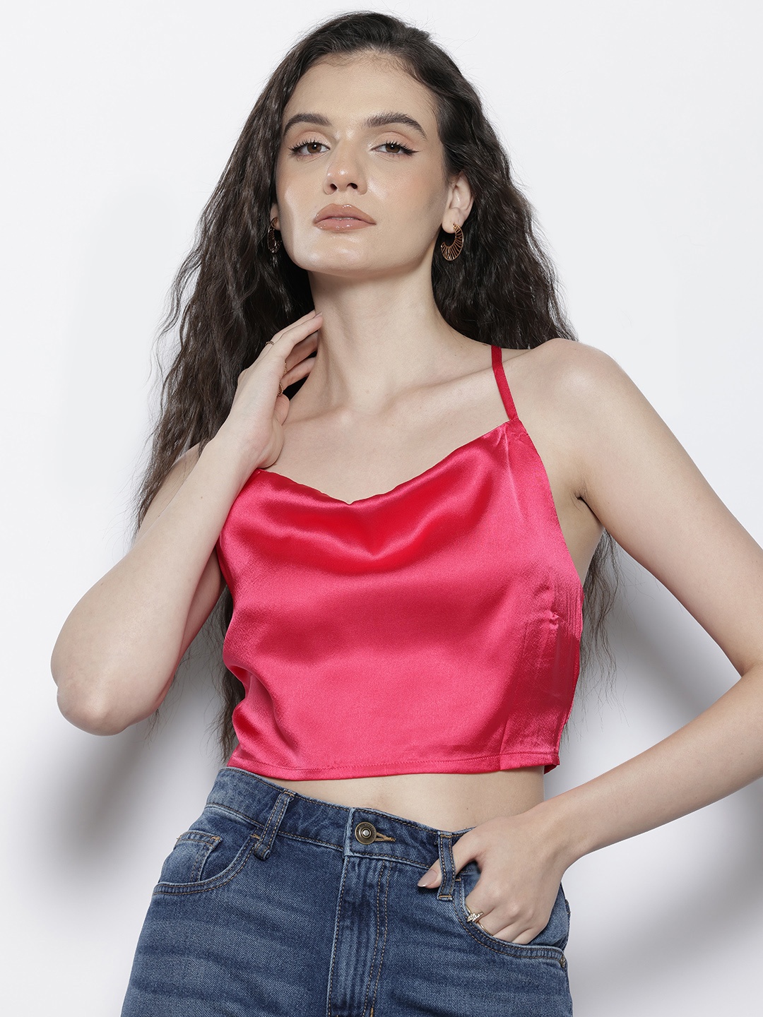 

NA-KD Satin Finish Shoulder Straps Smocked Top, Red