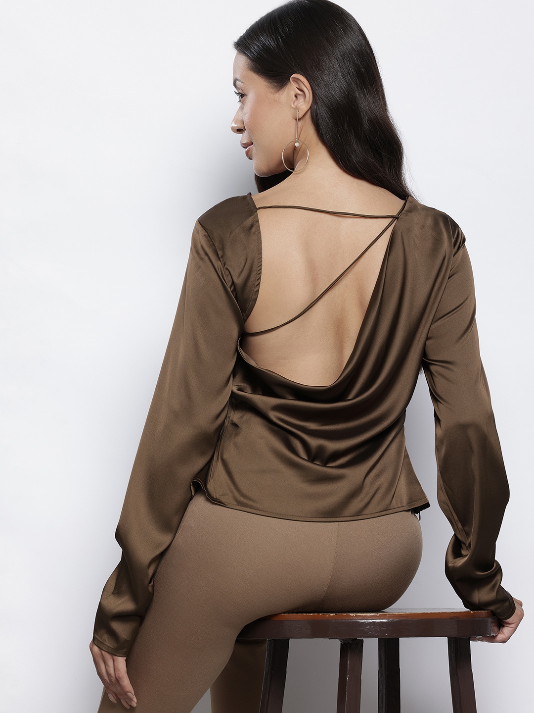 

NA-KD Lace Up Backless Satin Top, Olive