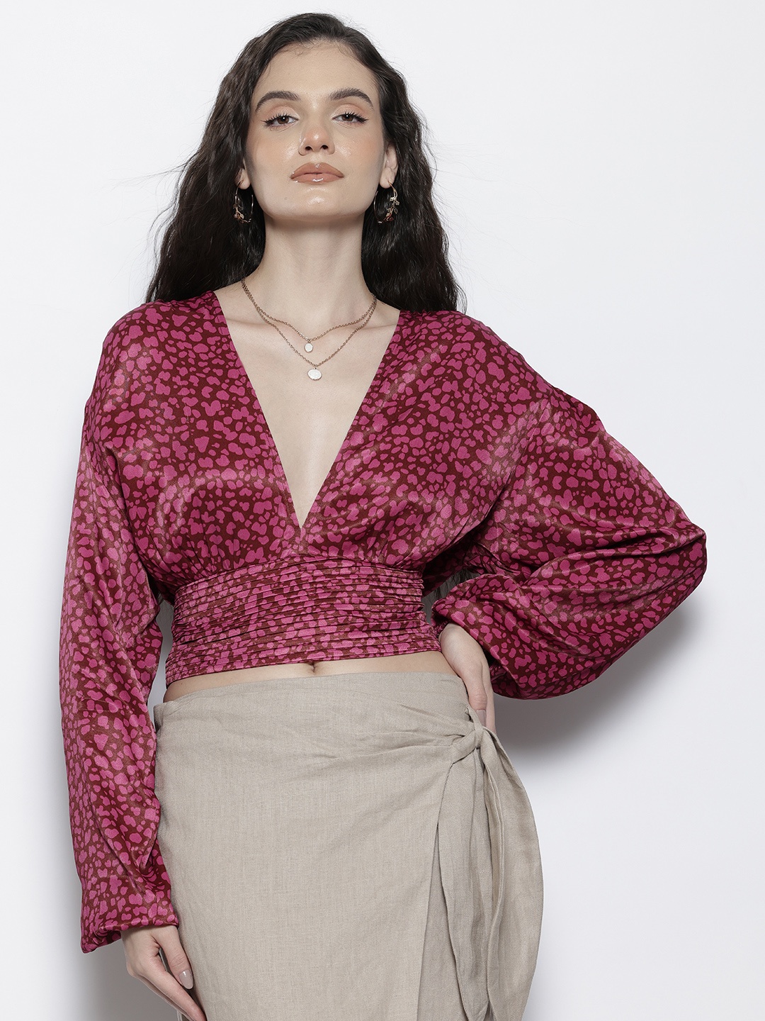 

NA-KD Printed Satin Finish Heavy Puff Sleeve Crop Top, Maroon