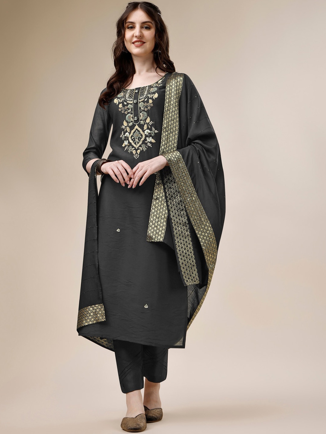 

Berrylicious Grey Embroidered Thread Work Chanderi Cotton Kurta with Trousers & Dupatta