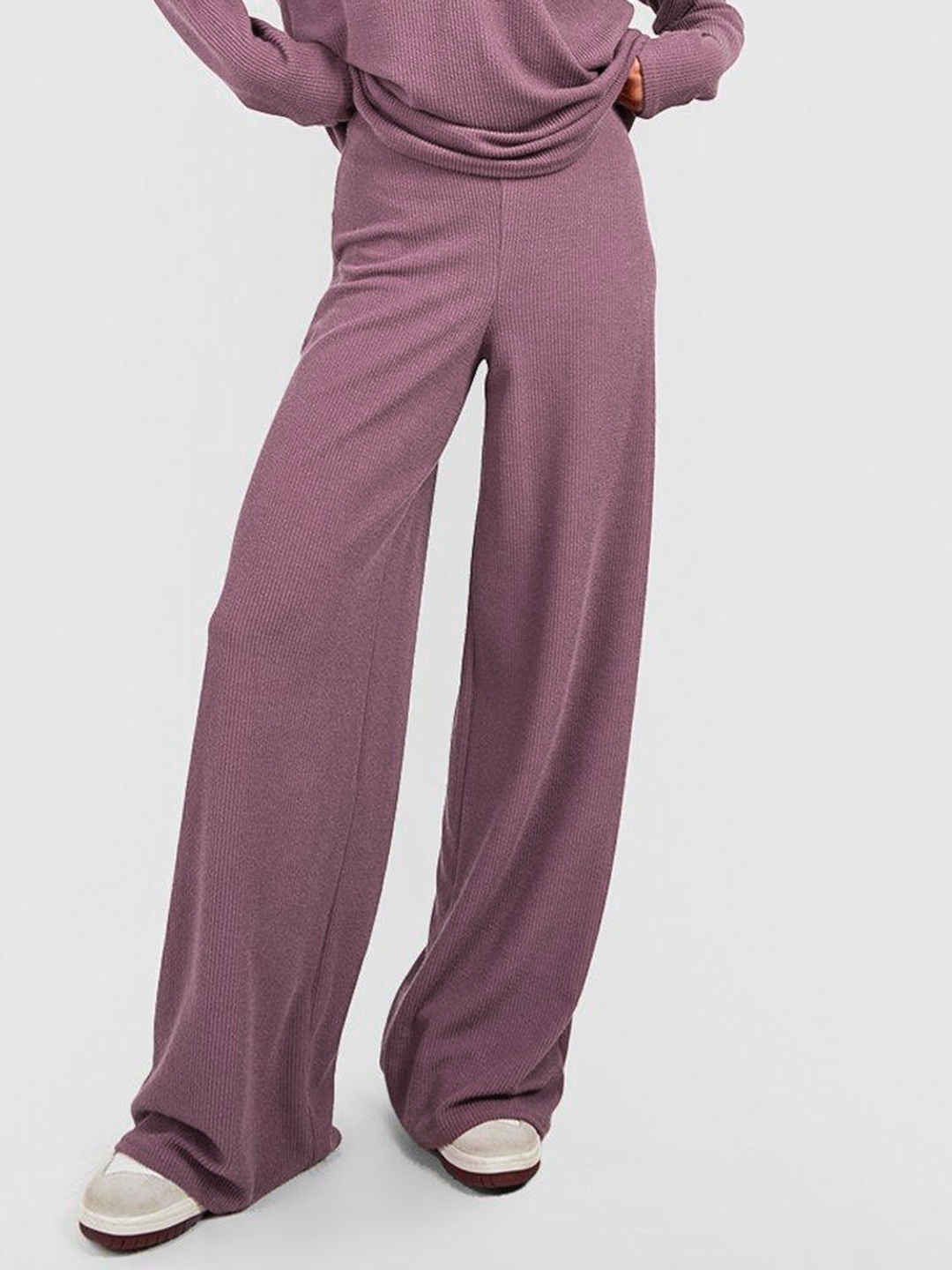

Boohoo Women Crinkle Ribbed Relaxed Fit Wide Leg Trousers, Pink