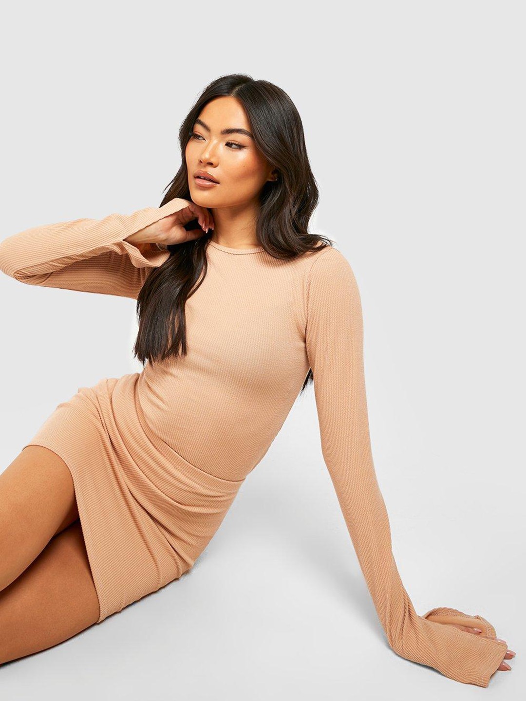 

Boohoo Women Ribbed Mini Pencil Skirt, Beige