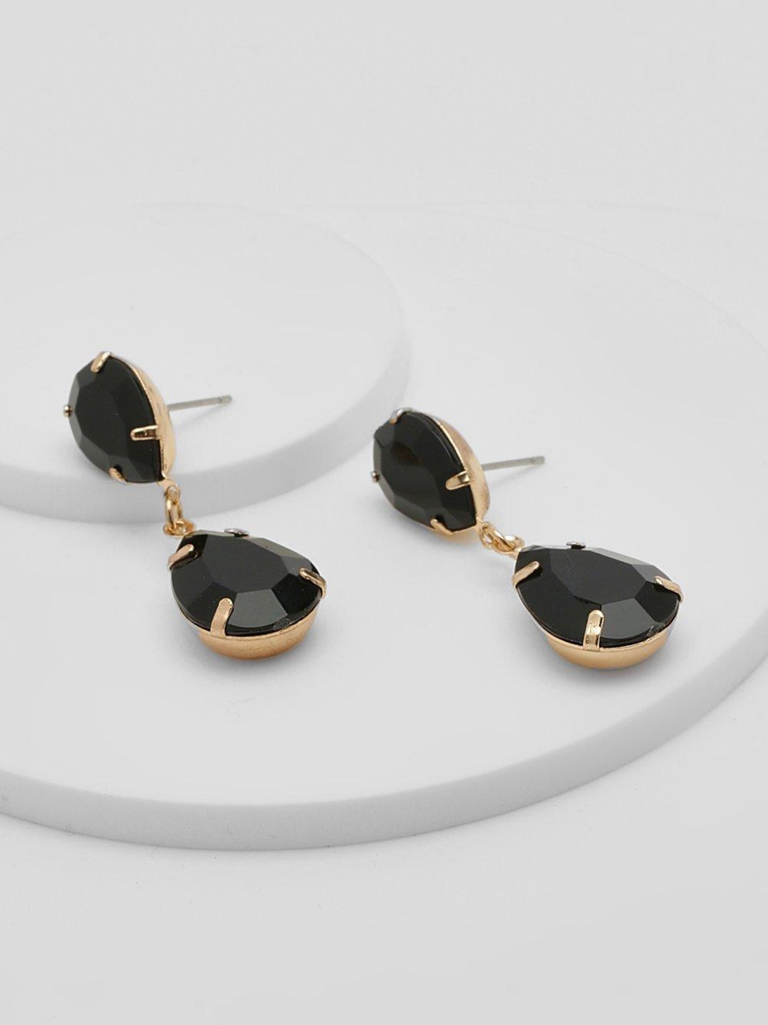 

Boohoo Stone-Studded Contemporary Drop Earrings, Gold