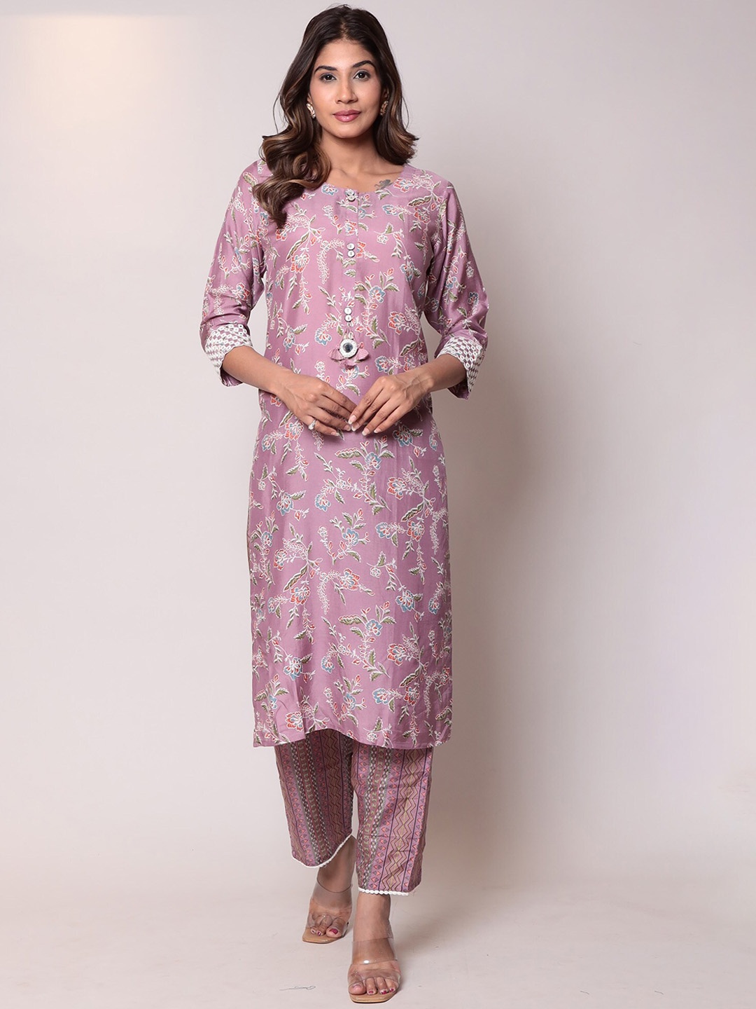

ZARI Floral Printed Regular Chanderi Silk Kurta with Trousers, Mauve