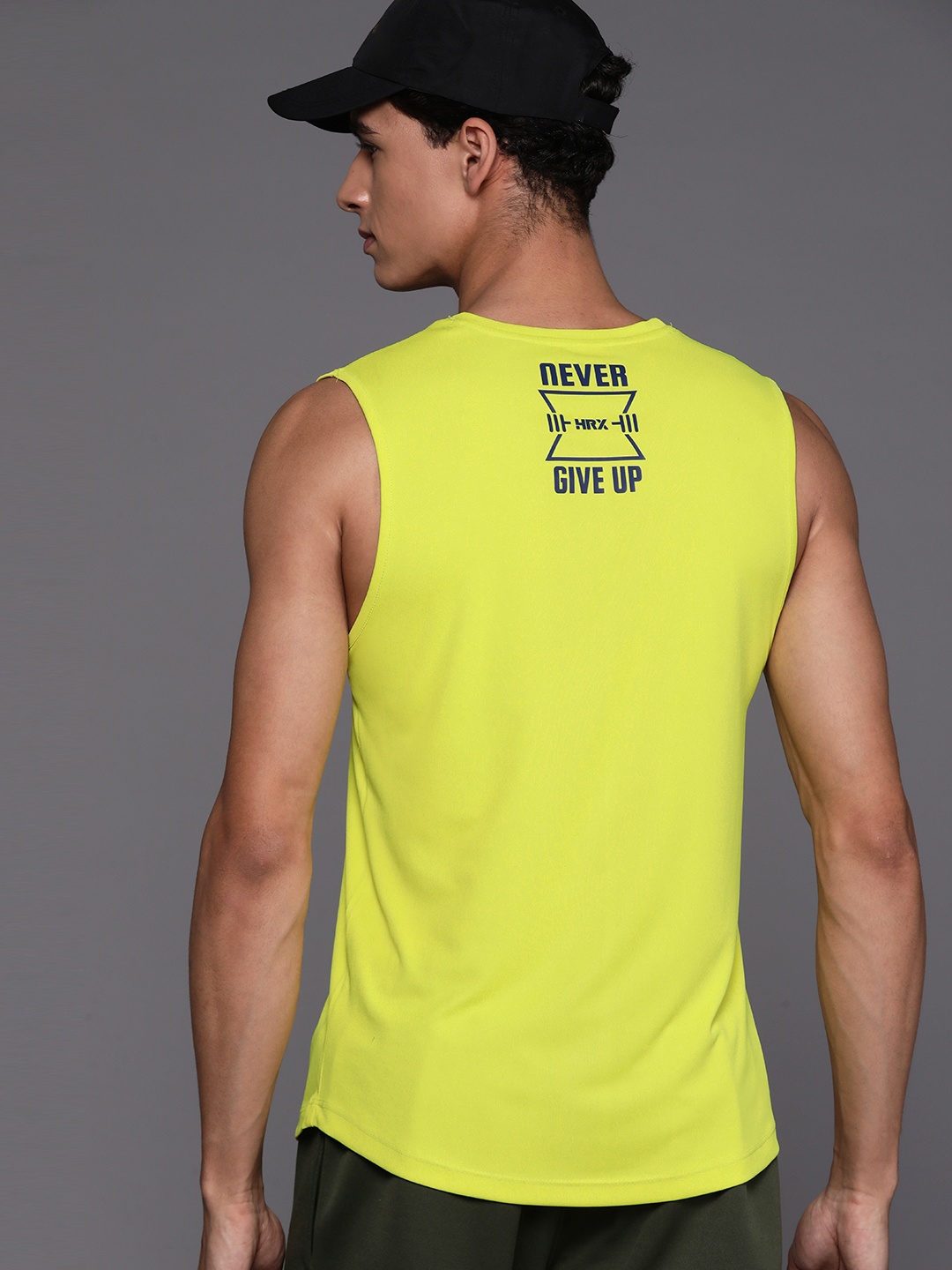 

HRX by Hrithik Roshan Men Rapid-Dry Training T-shirt, Fluorescent green