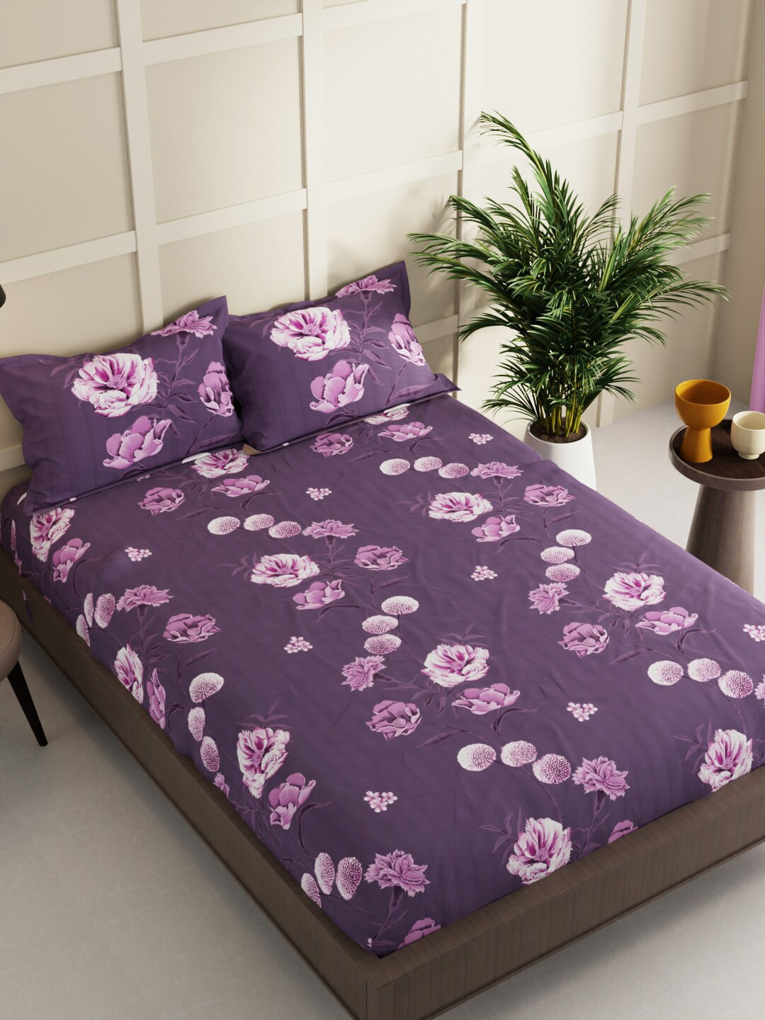 

BIANCA Envogue Violet Floral Printed 152 TC Queen Bedsheet & 2 Pillow Covers