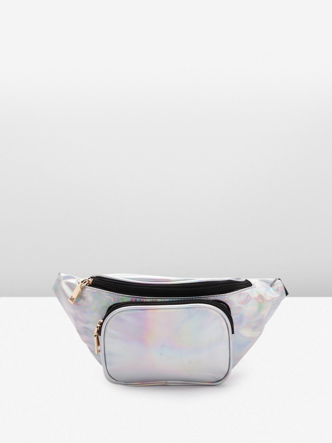 

Boohoo Women Holographic Waist Pouch, Silver