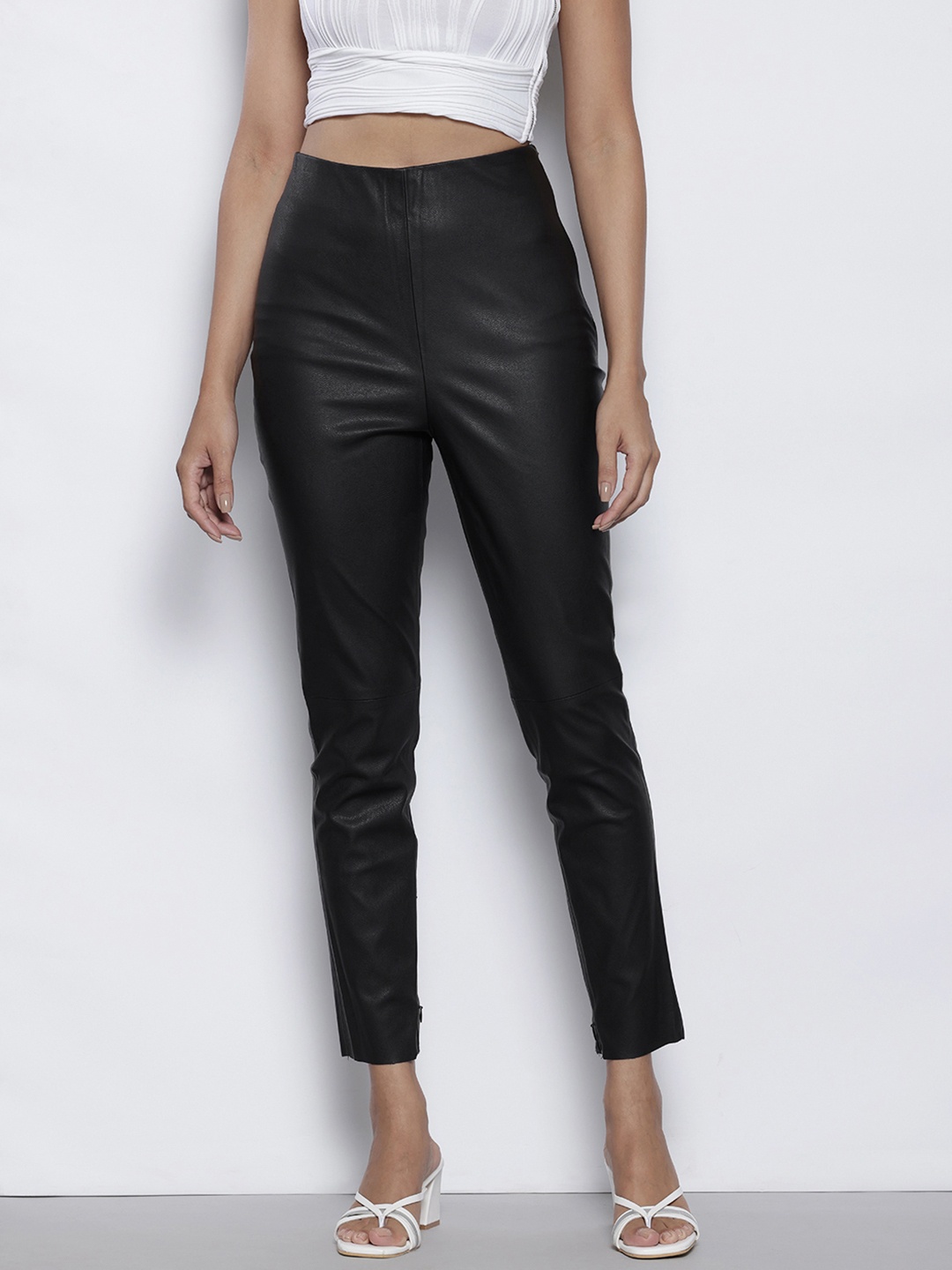 

NA-KD Women Ankle-Length Faux Leather Treggings, Black