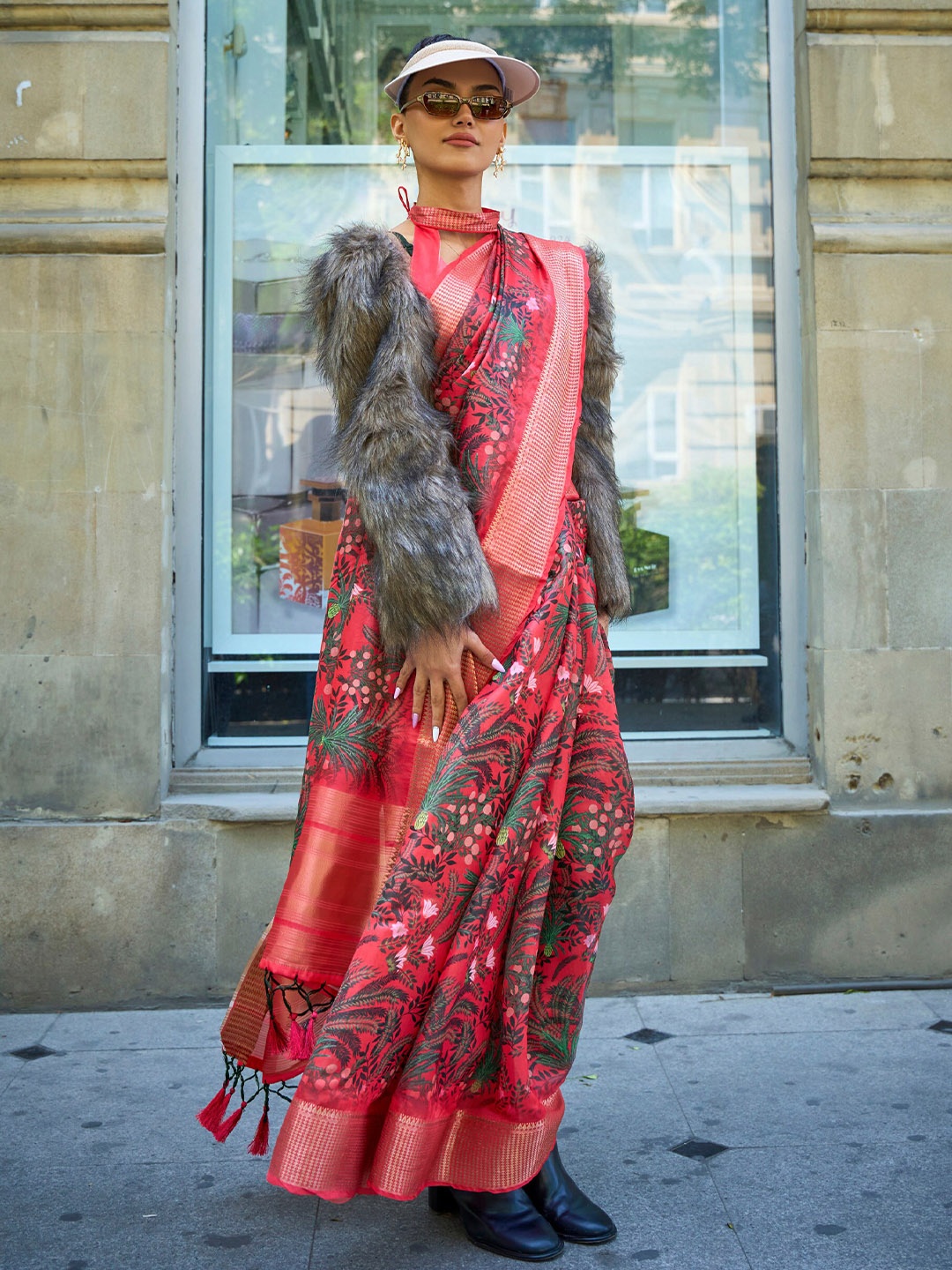 

elora Floral Zari Organza Bhagalpuri Saree, Red