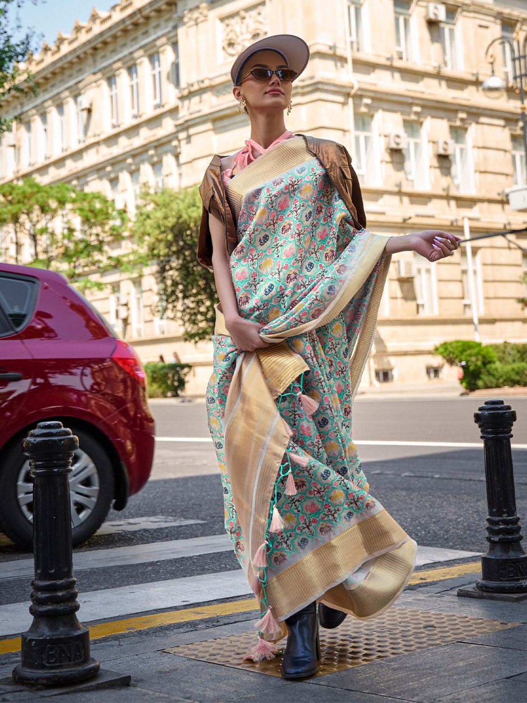 

elora Floral Zari Organza Bhagalpuri Saree, Sea green