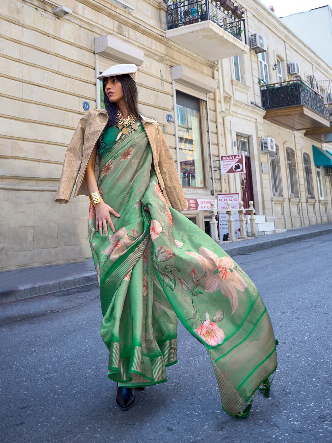 

elora Floral Zari Organza Bhagalpuri Saree, Green