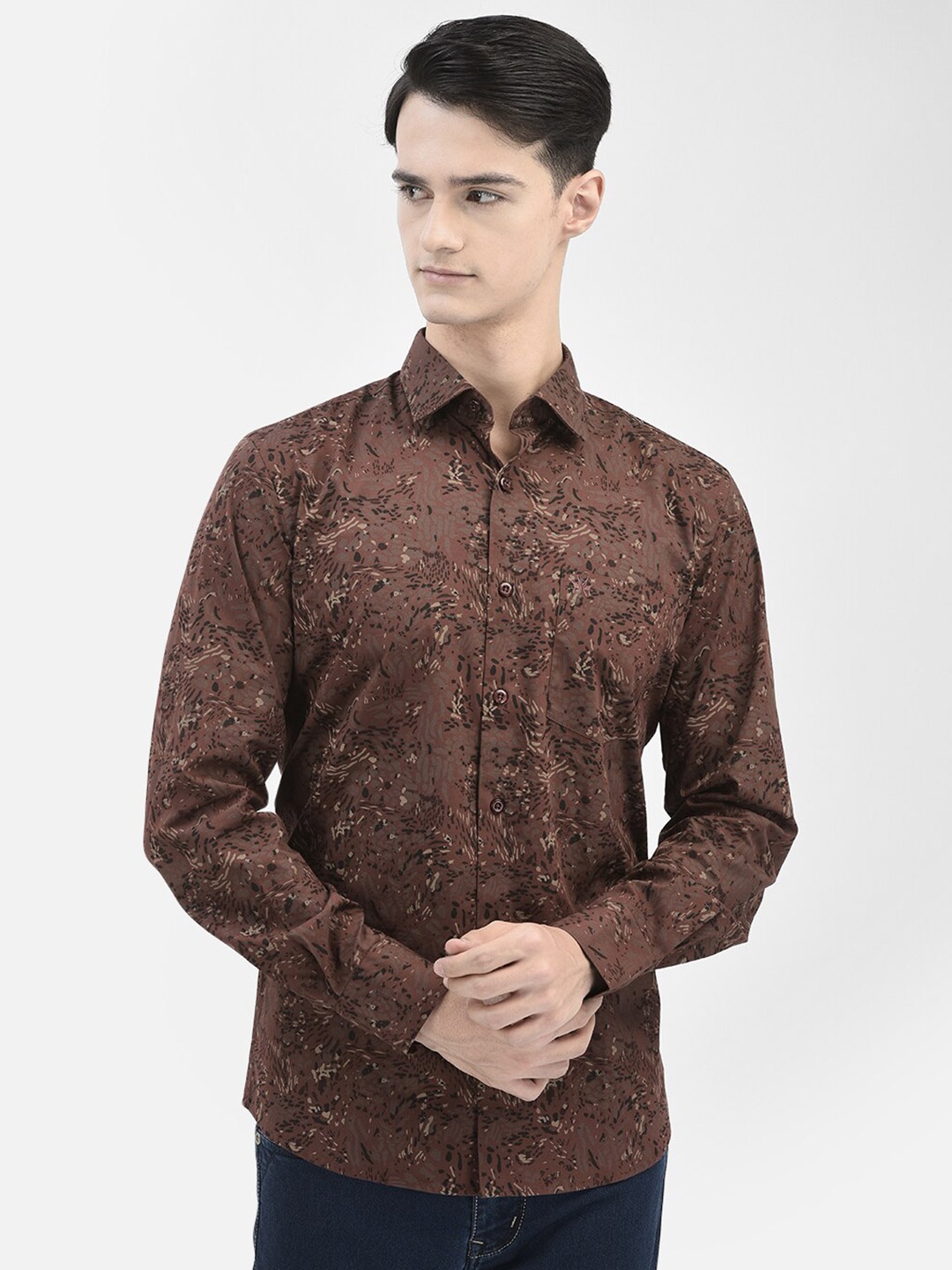 

Crimsoune Club Slim Fit Abstract Printed Casual Pure Cotton Shirt, Brown