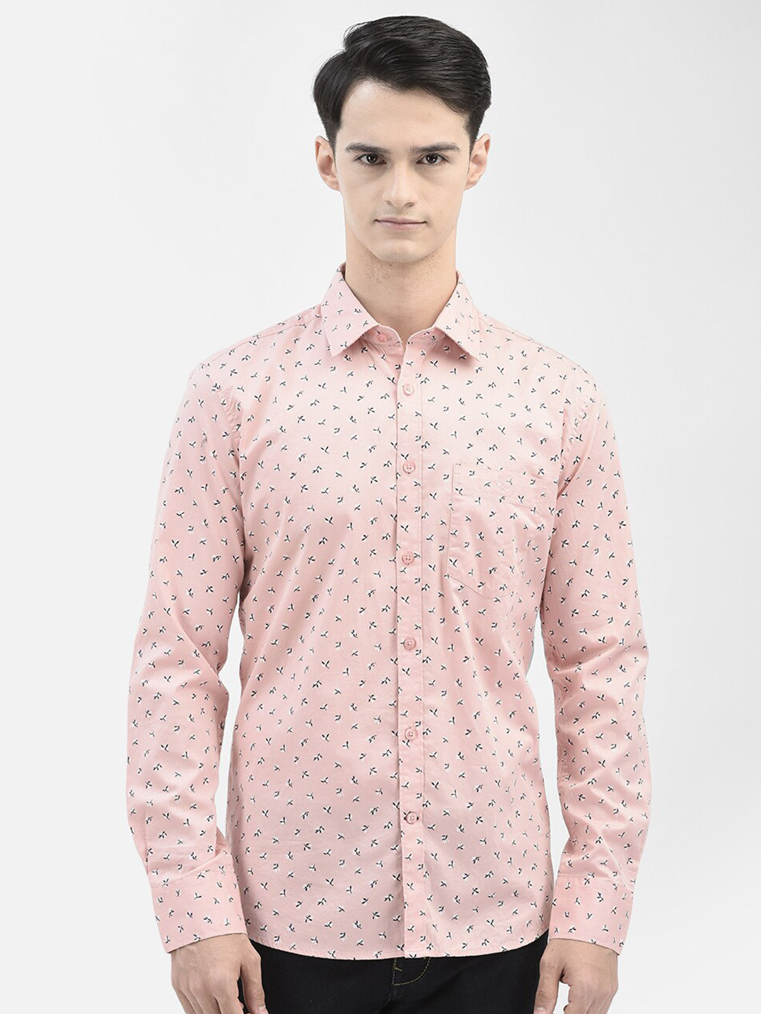 

Crimsoune Club Slim Fit Floral Opaque Printed Casual Shirt, Peach