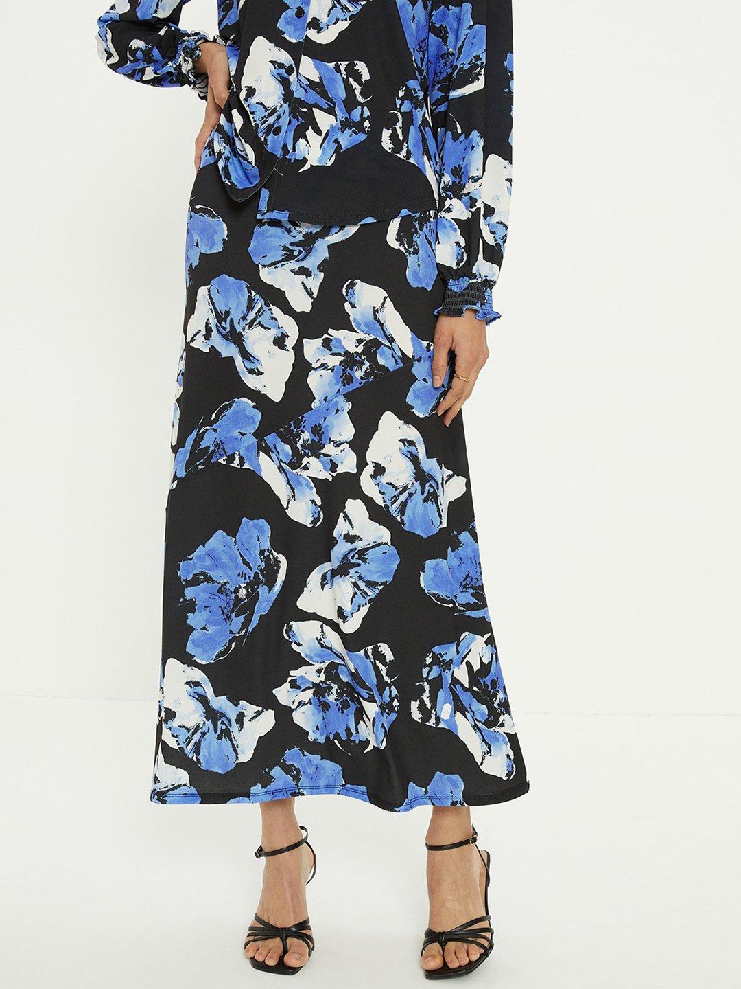 

OASIS Floral Printed Seam Detail Midi Skirt, Blue