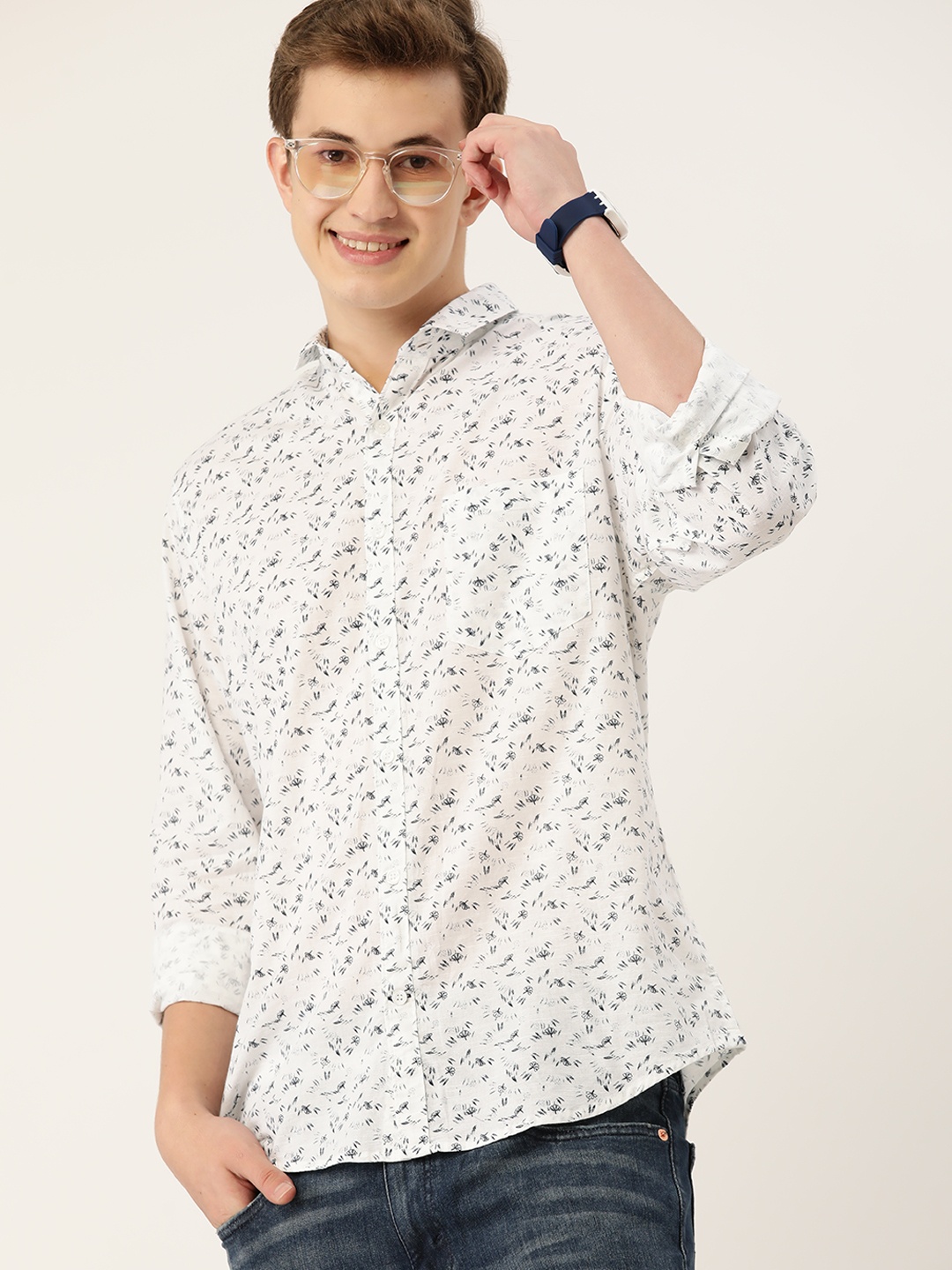 

Mast & Harbour Men Standard Slim Fit Floral Printed Pure Cotton Casual Shirt, White