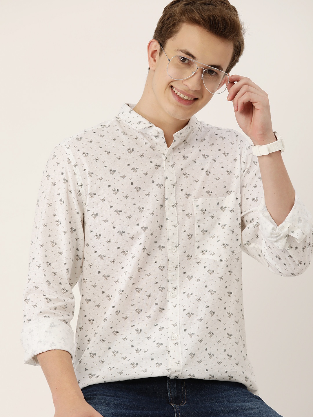 

Mast & Harbour Men Standard Slim Fit Floral Printed Pure Cotton Casual Shirt, White