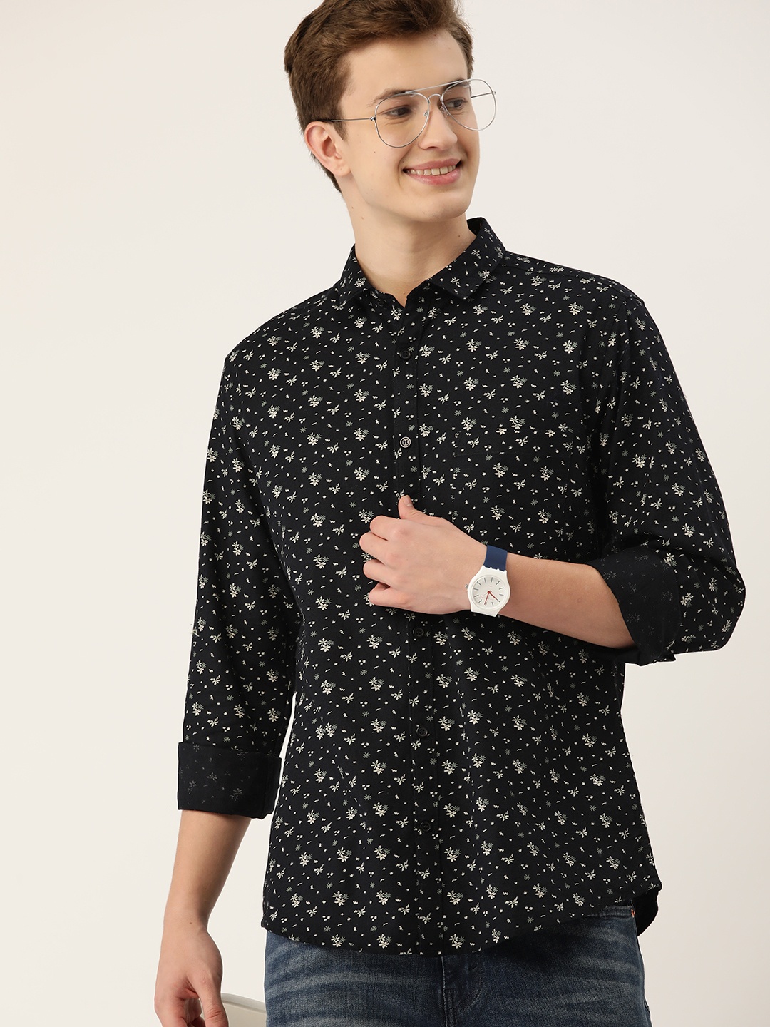

Mast & Harbour Men Standard Slim Fit Floral Printed Pure Cotton Casual Shirt, Black