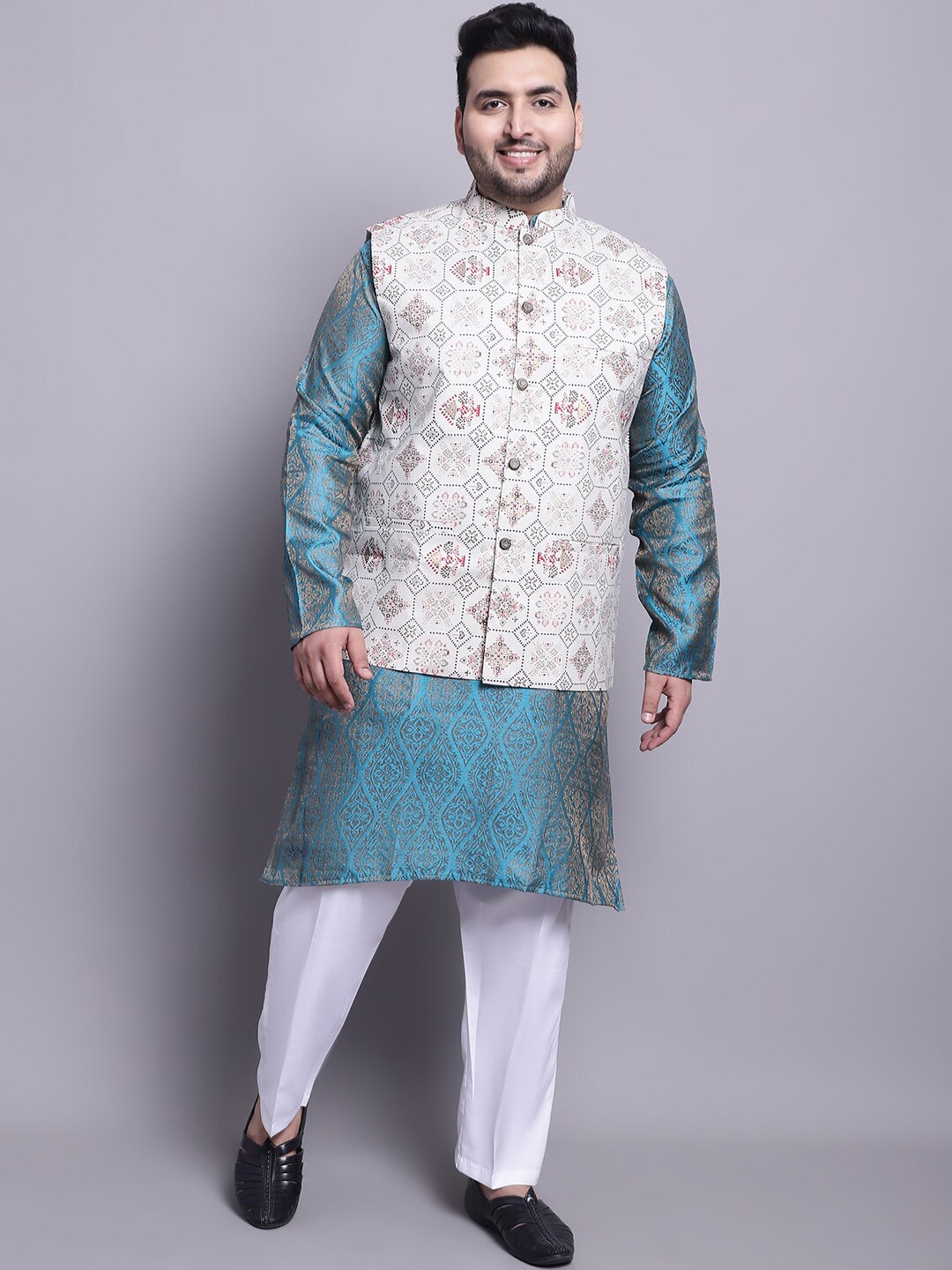

SOJANYA PLUS Ethnic Motifs Woven Design Kurta With Pyjamas & Nehru Jacket, Blue