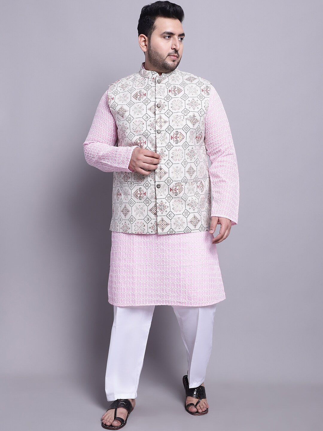 

SOJANYA PLUS Ethnic Embroidered Straight Pure Cotton Kurta & Pyjamas With Nehru Jacket, Pink