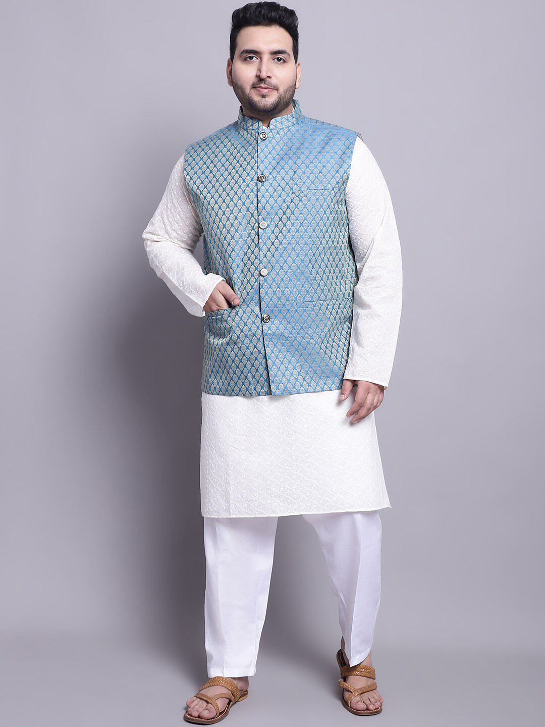 

SOJANYA PLUS Plus Size Embroidered Cotton Kurta With Pyjamas & Woven Design Nehru Jacket, Cream