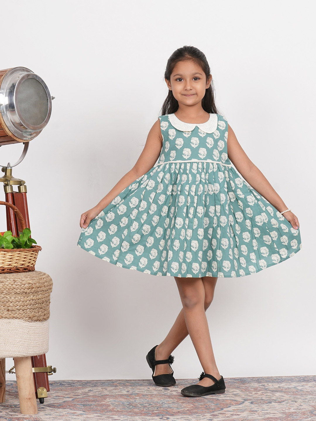 

LIVING ROOTS Gathered Floral Printed Pure Cotton Fit & Flare Dress, Blue