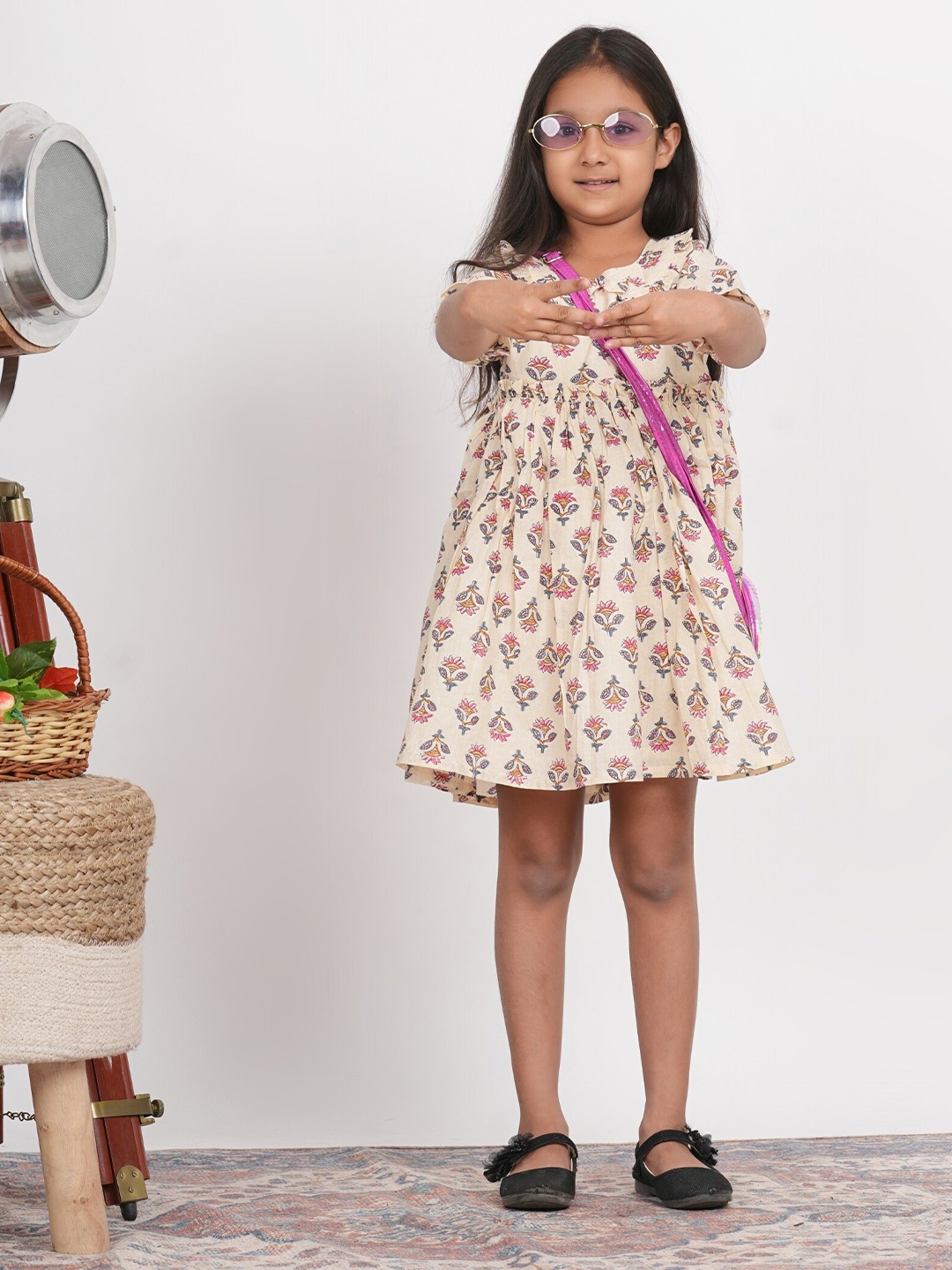 

LIVING ROOTS Girls Pure Cotton Floral Printed Peter Pan Collar Fit & Flare Dress, Cream