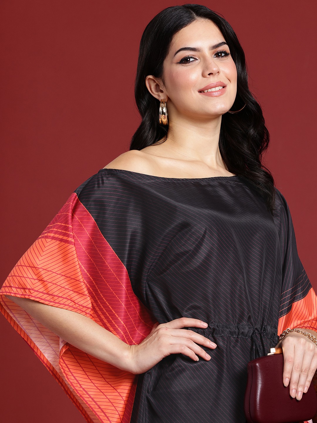 

Anouk Striped Regular Kaftan Kurta with Trousers, Black