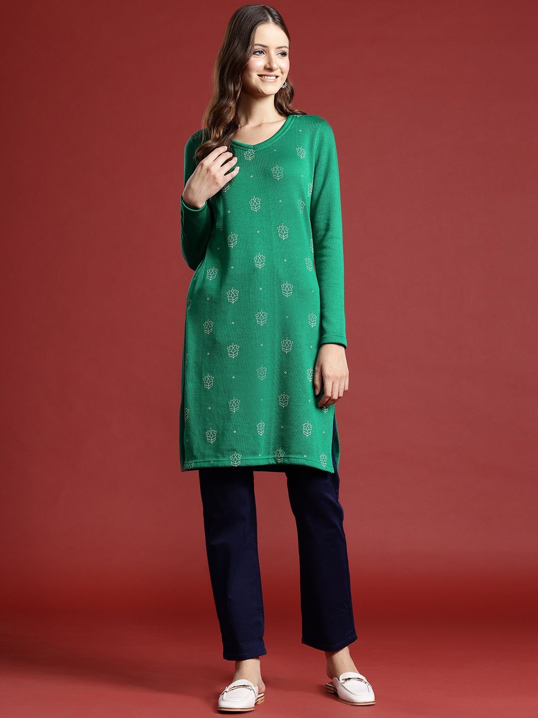 

Anouk Floral Printed Winter Kurta, Green