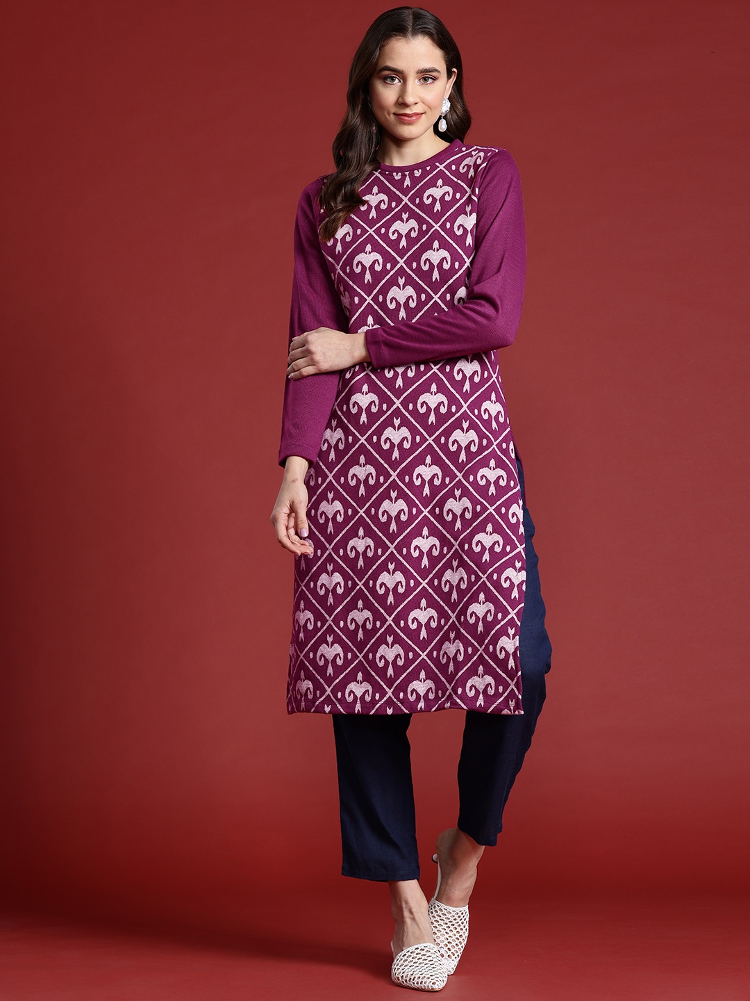 

Anouk Printed Knitted Winter Kurta, Purple