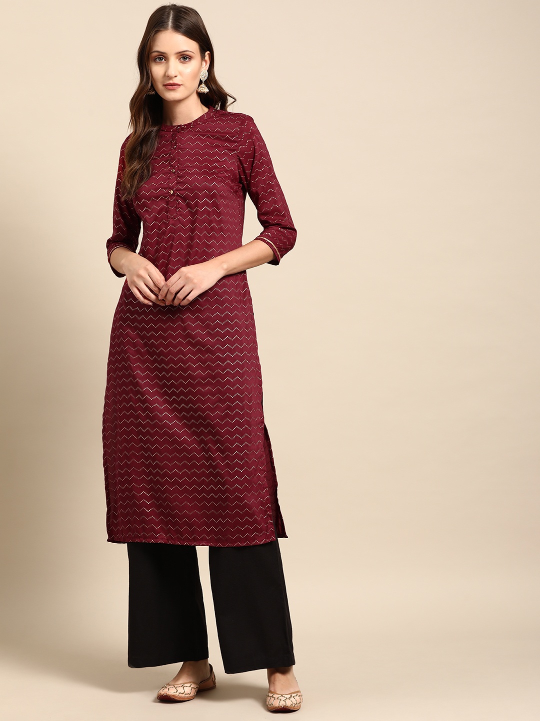 

Anouk Chevron Patterned Gotta Patti Kurta, Maroon