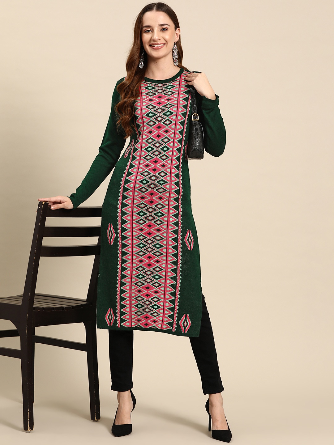 

Anouk Geometric Woven Design Acrylic Winter Kurta, Green