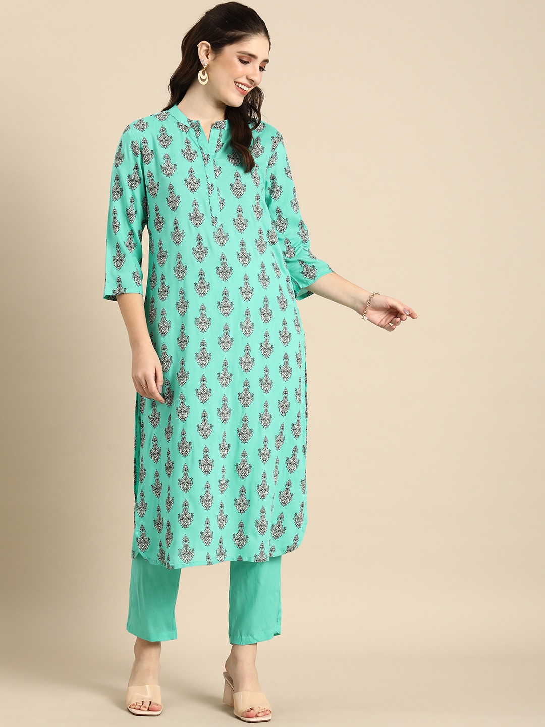 

Anouk Ethnic Motifs Printed Regular Kurta with Trousers, Turquoise blue
