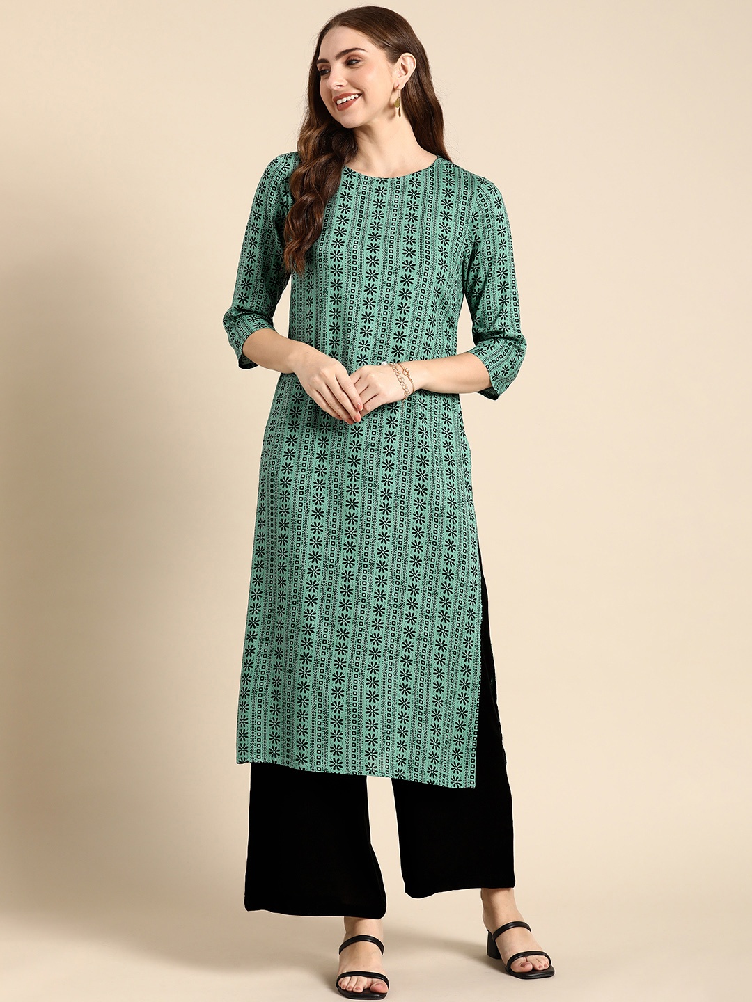 

Anouk Ethnic Motifs Printed Straight Kurta with Palazzos, Green