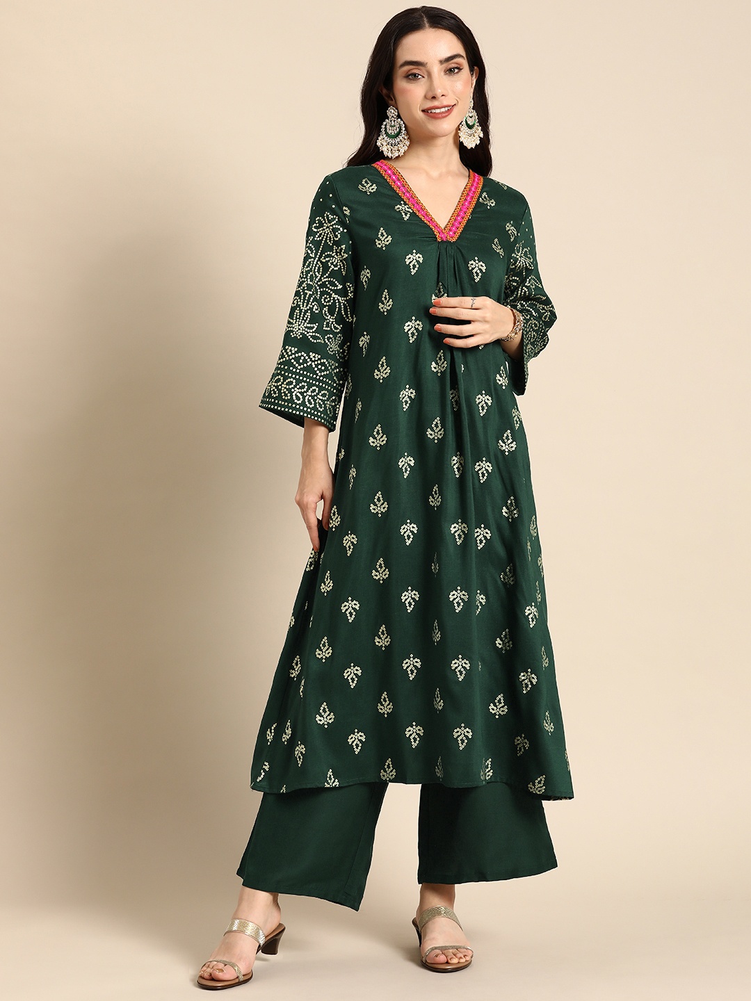 

Anouk Geometric Printed Regular Thread Work Kurta with Palazzos, Green