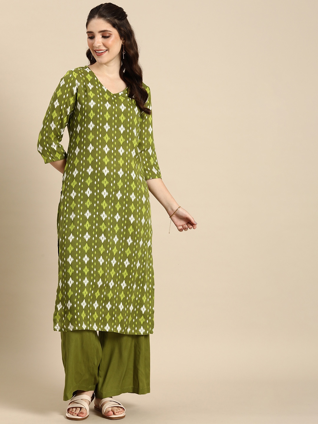 

Anouk Women Printed Regular Kurta & Palazzos, Green