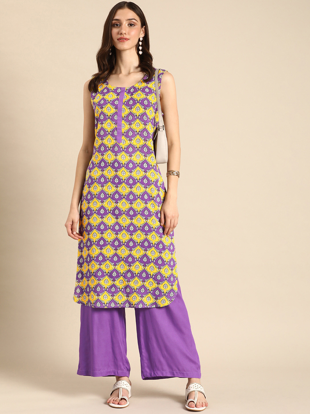 

Anouk Ethnic Motifs Printed Kurta with Palazzos, Purple
