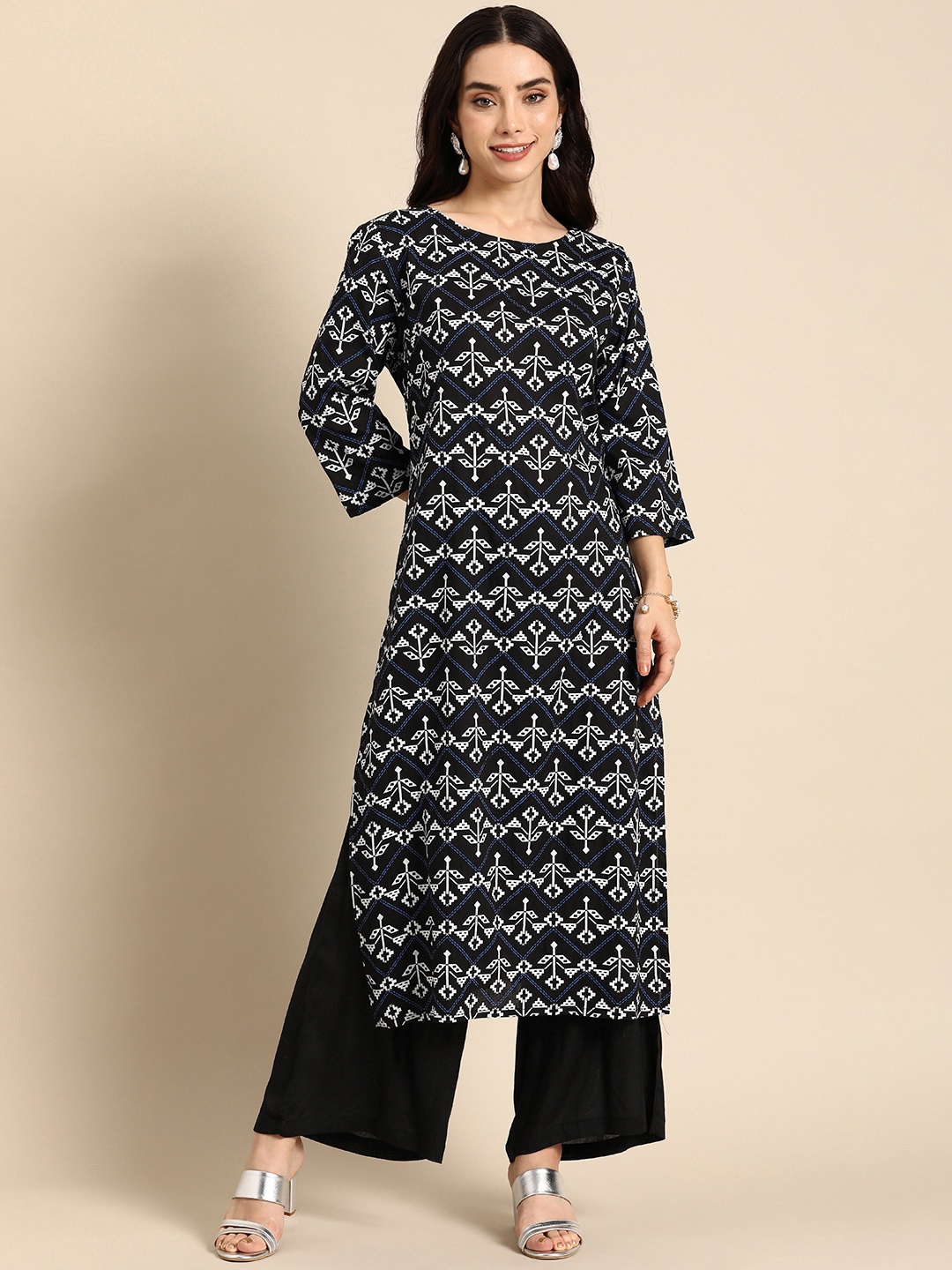 

Anouk Ethnic Motifs Printed Regular Kurta with Palazzos, Black