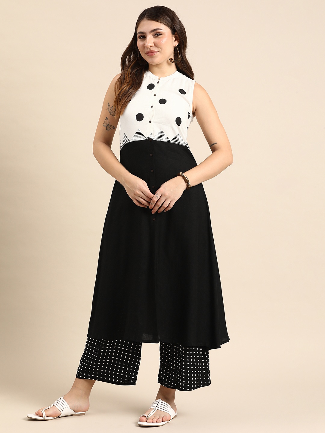 

Anouk Women Printed Regular Kurta With Palazzos, Black