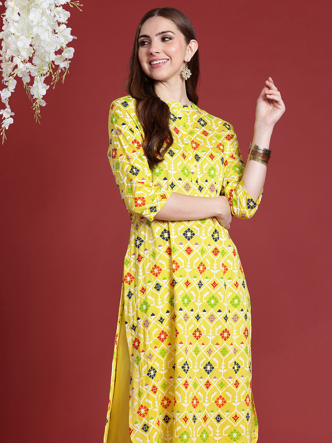 

Anouk Ethnic Motifs Printed Kurta with Trousers, Yellow