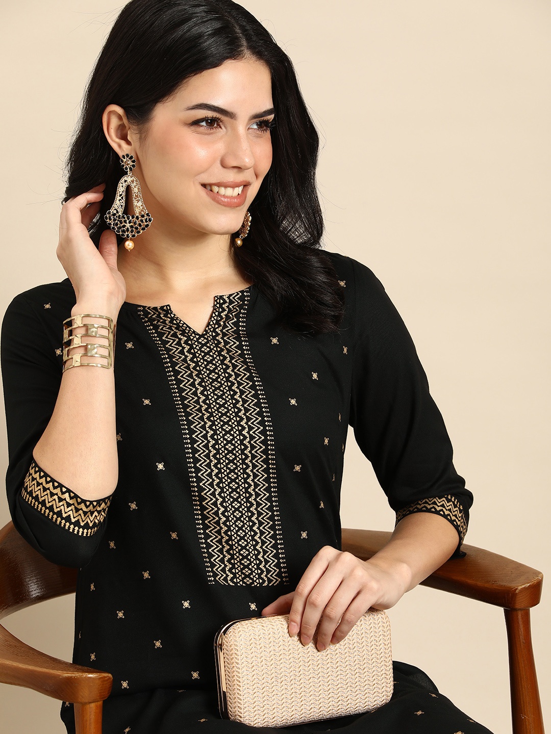 

Anouk Geometric Printed Straight Kurta, Black
