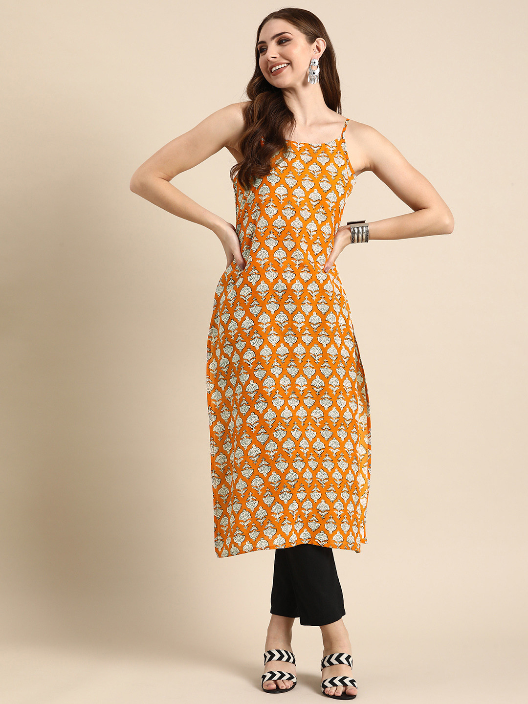 

Anouk Ethnic Motifs Printed Cotton Kurta, Orange
