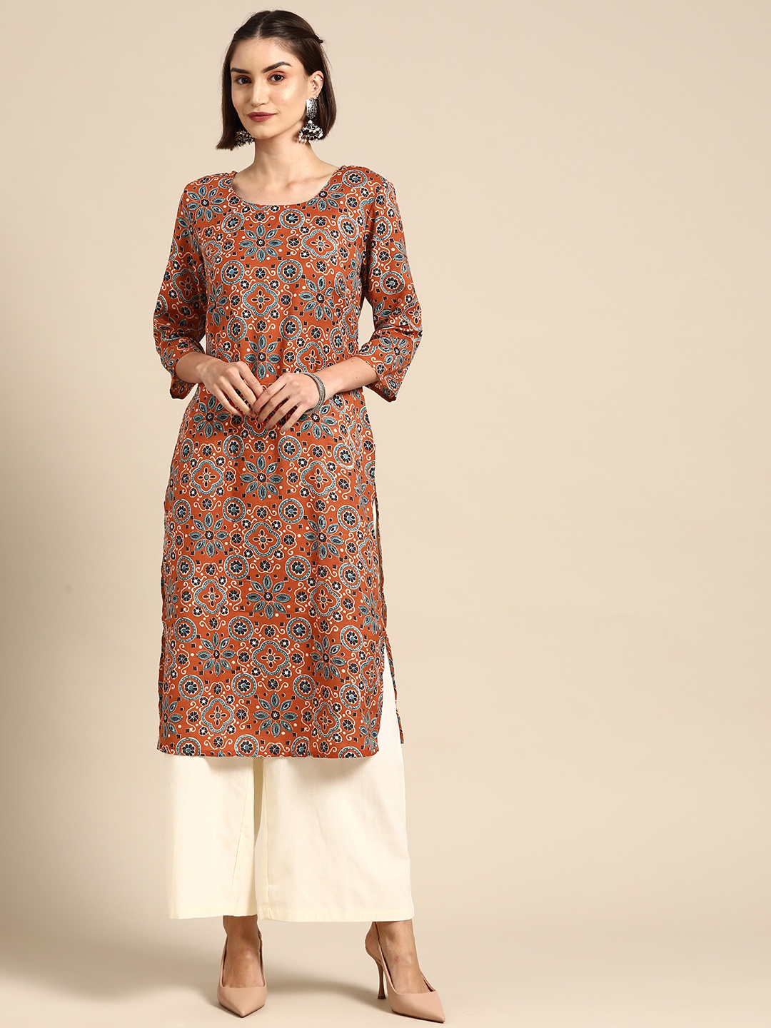 

Anouk Women Ethnic Motifs Printed V-Neck Straight Kurta, Rust