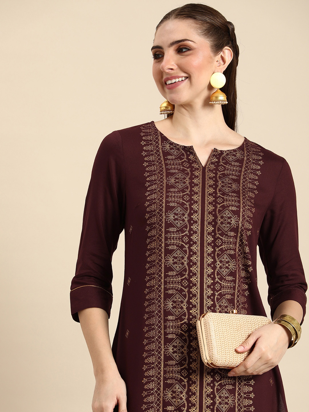 

Anouk Ethnic Motifs Printed Knee Length Kurta, Maroon