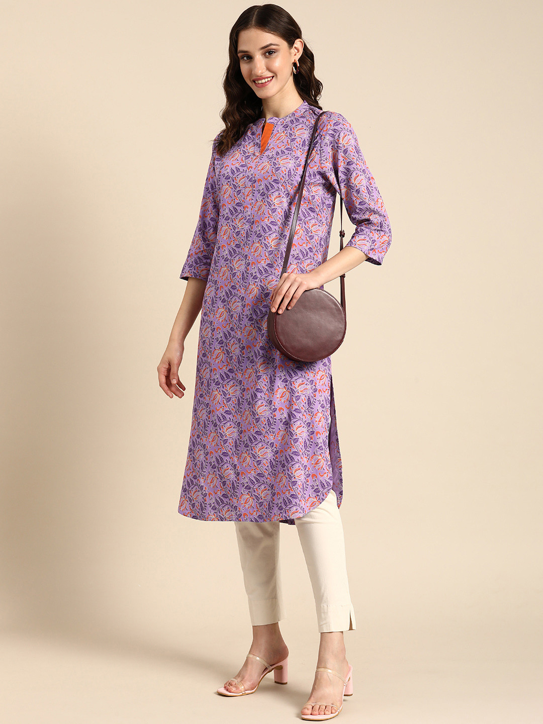 

Anouk Mandarin Collar Ethnic Motifs Printed Knee Length Straight Kurta, Purple