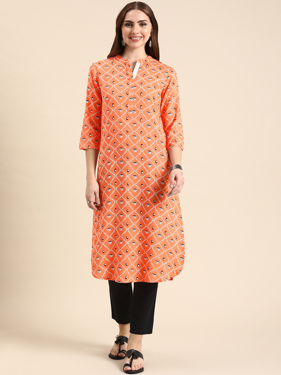 

Anouk Geometric Printed Mandarin Collar Casual Kurta, Coral