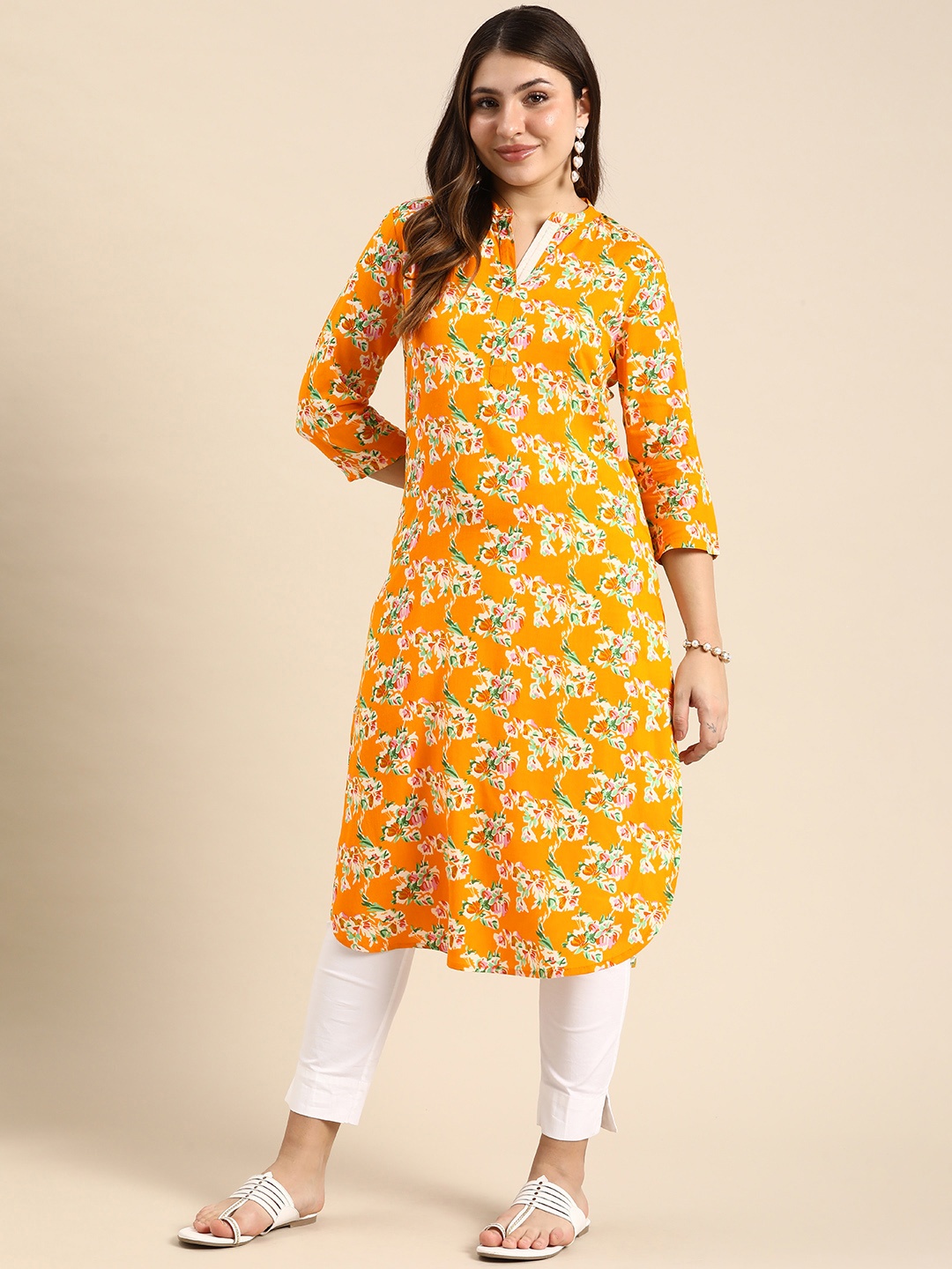 

Anouk Floral Printed Mandarin Collar Casual Kurta, Yellow