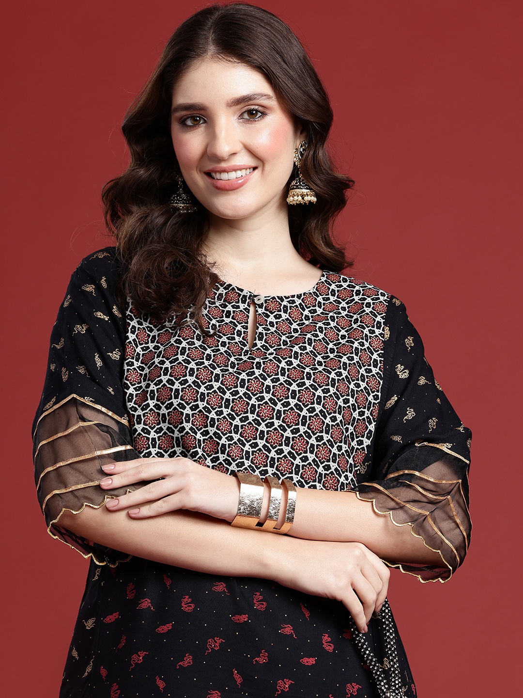 

Anouk Ethnic Motifs Printed Yoke Design Kurta, Black