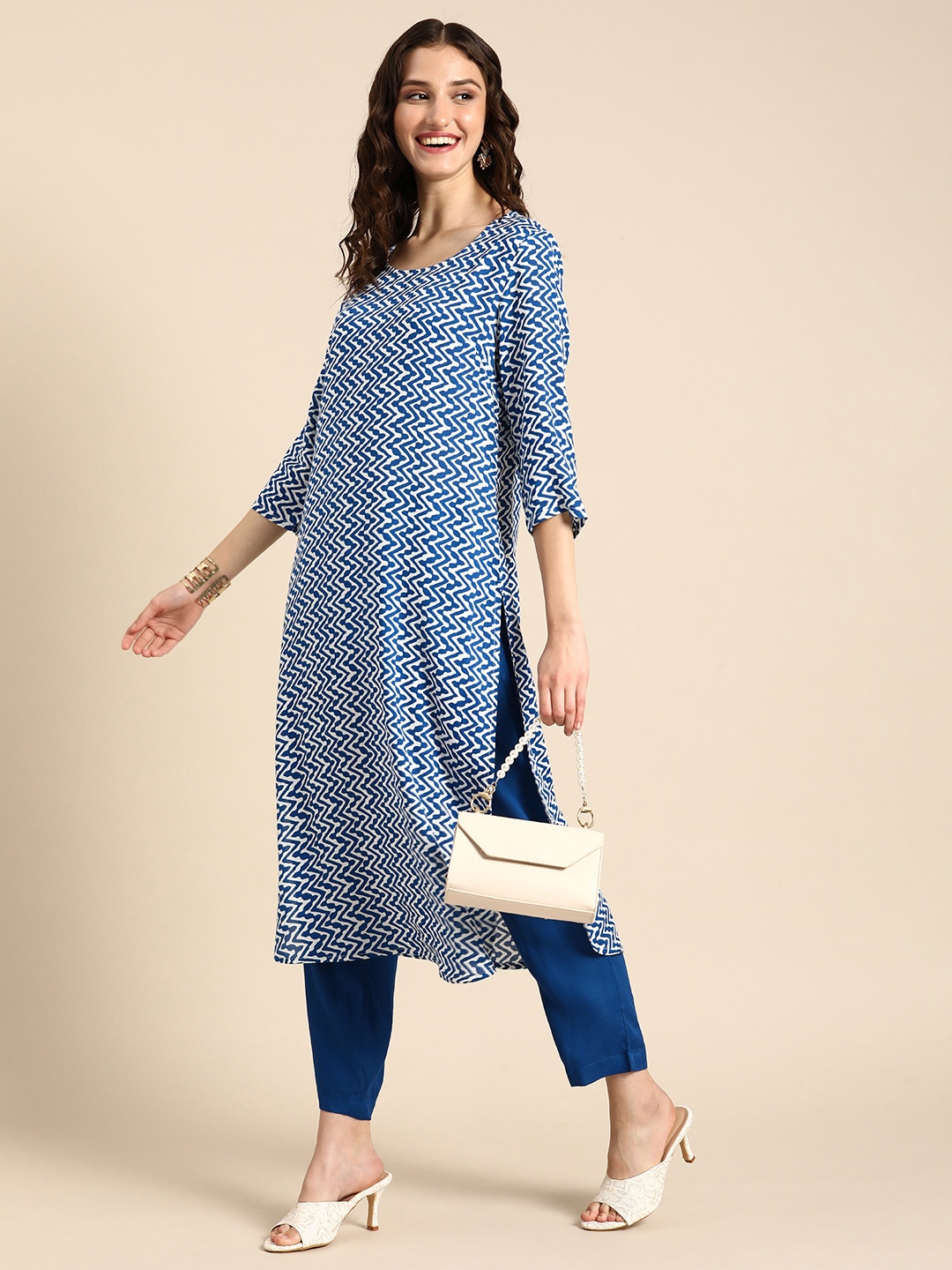

Anouk Printed Kurta with Trousers, Blue