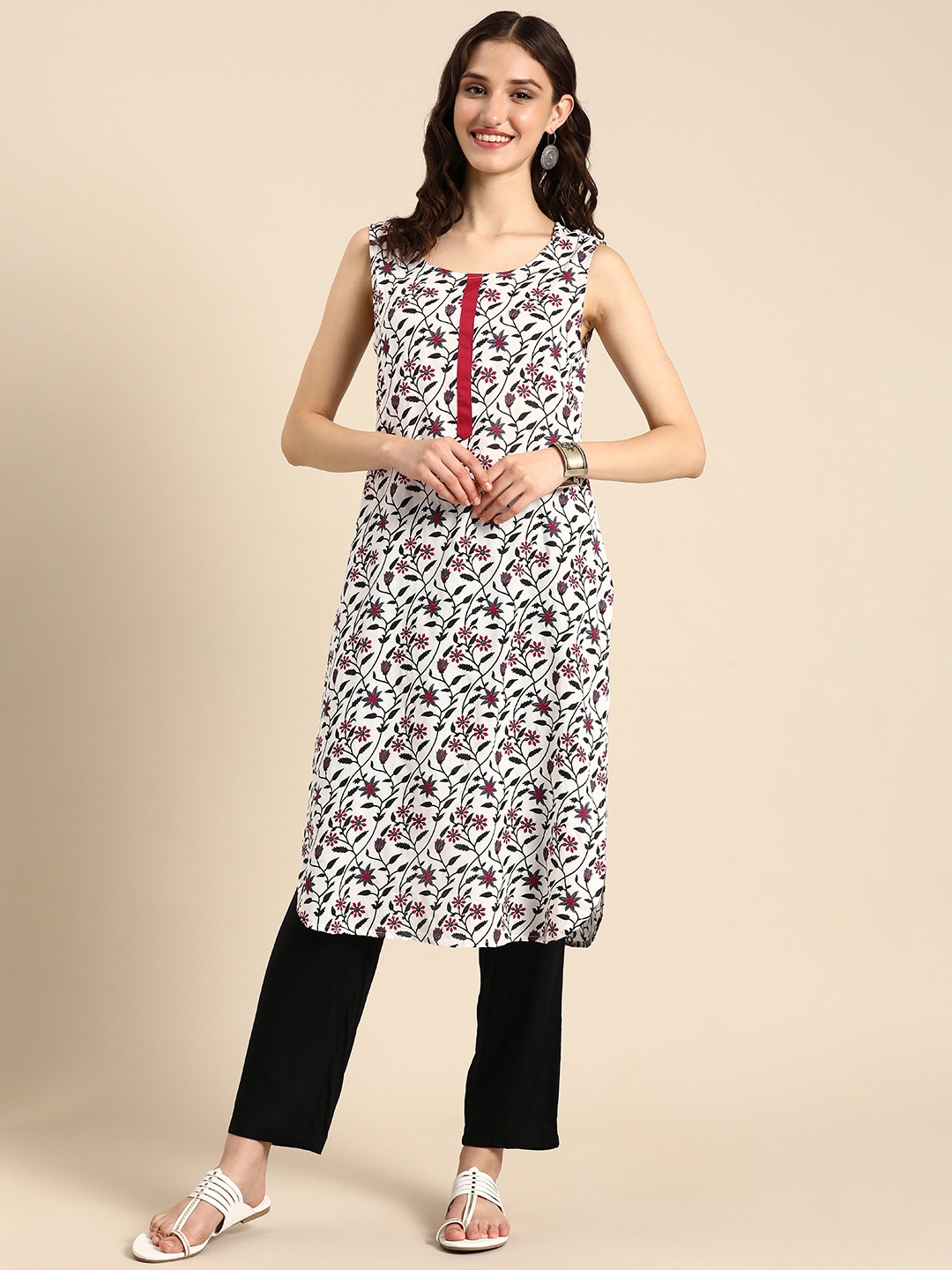 

Anouk Floral Printed Regular Kurta with Trousers, White